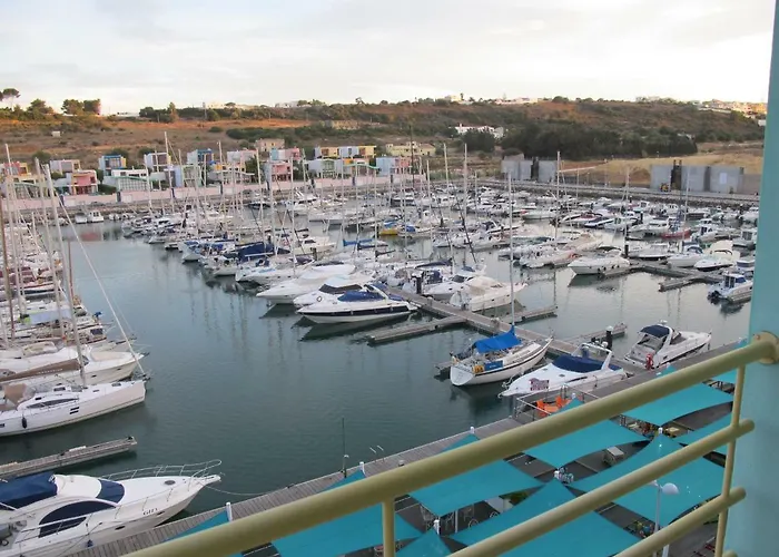 Amm Seaview Marina * 阿尔布费拉